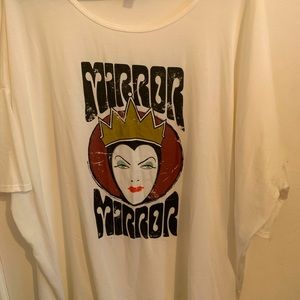 Lularoe Evil Queen T-shirt hi lo 3xl